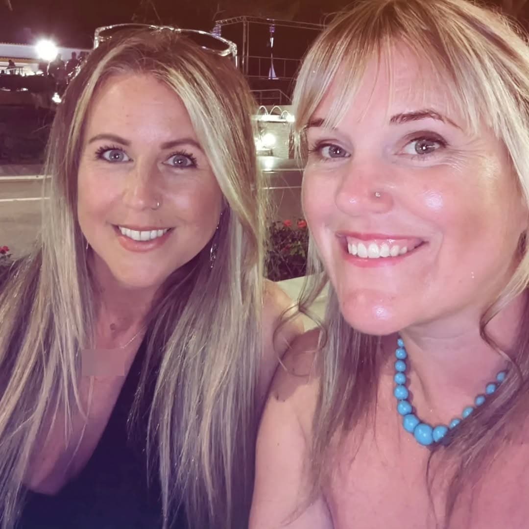 The two founders of the bakery in a selfie
